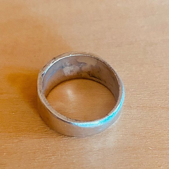 Vintage 1950’s Navajo Signed Genuine Turquoise & Sterling Silver Ring - Picture 6 of 8